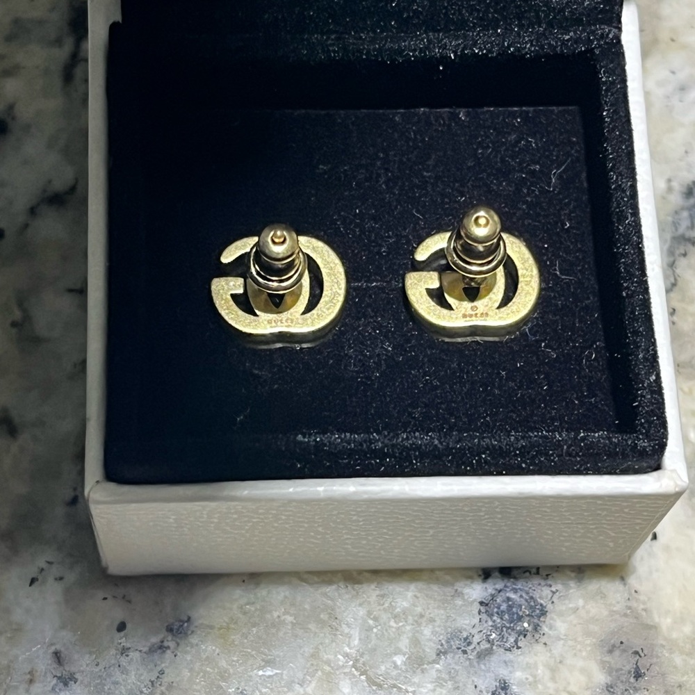 Gucci Gold Double G Stud Earrings - Picture 3 of 3